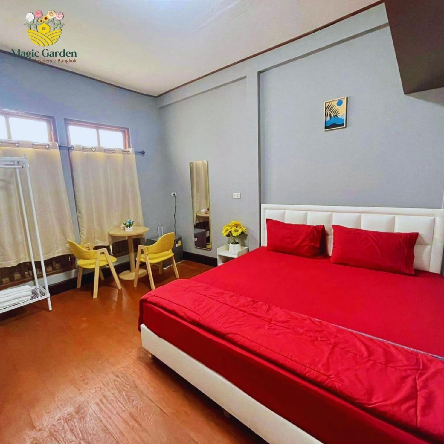 Magic Garden Residence Банкок Екстериор снимка