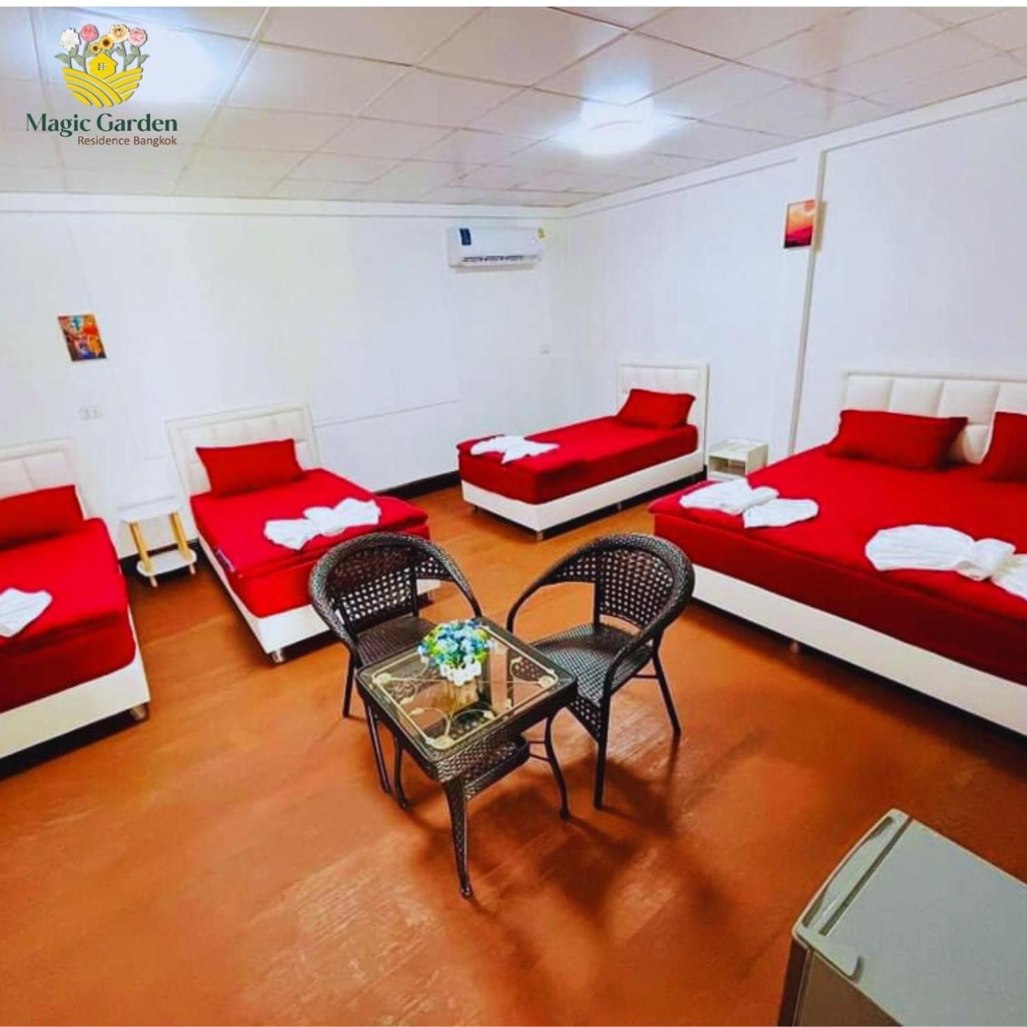 Magic Garden Residence Банкок Екстериор снимка